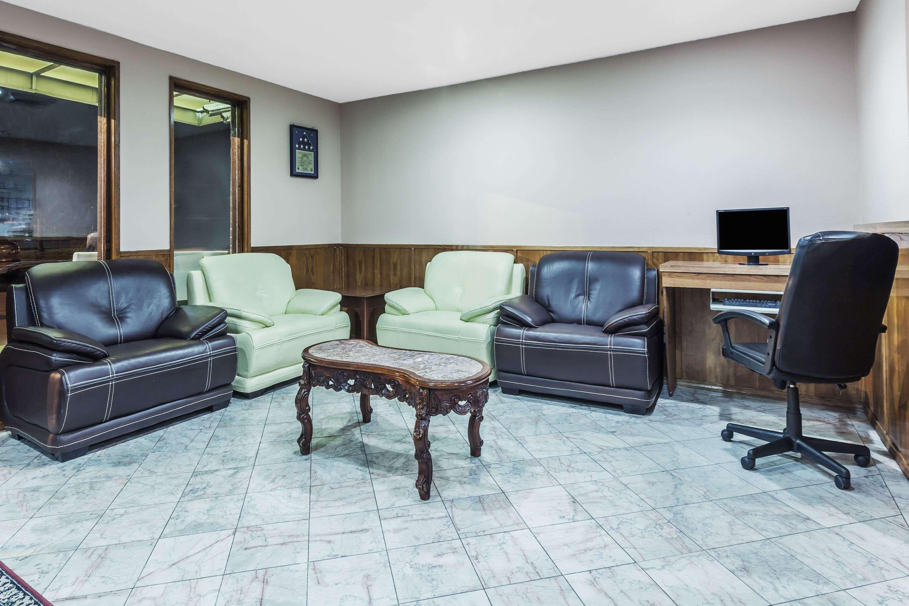 Super 8 By Wyndham Irving Dfw Airport/South Hotel Ngoại thất bức ảnh